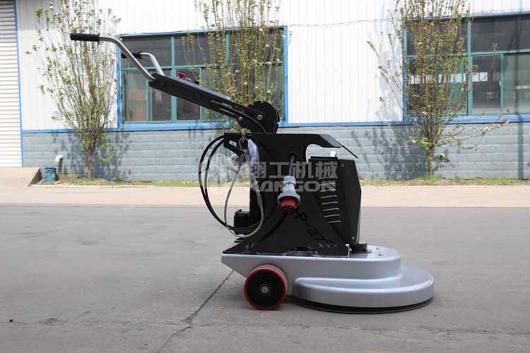 拋光機是為了讓地面表面有光澤，需要先研磨后才可以拋光。拋光分為粗拋和精拋，這時候可以使用拋光機，配合拋光墊，提高地面的光澤度。高速地坪拋光機讓你輕松完成地坪拋光工作，提高地坪亮度。