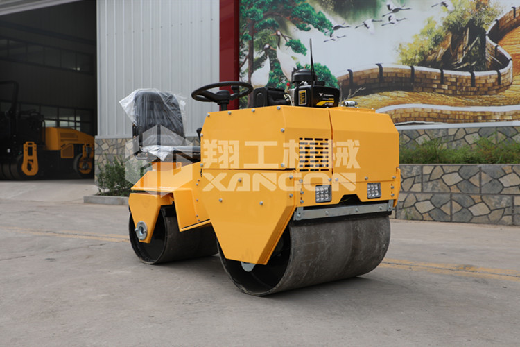 小型壓路機配件制動壓力異常怎么辦？